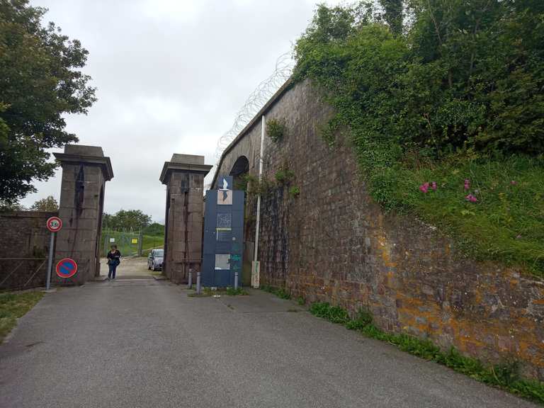 Montagne du Roule, Vue Cherbourg, Musée de la Libération - Cycle Routes ...