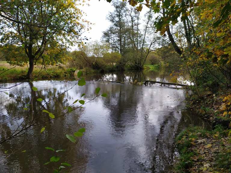 Ilmenau Fluss durch Lüneburg Routes for