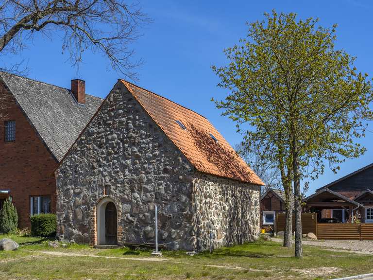 St. Jacobi Kapelle Lübbow Radtouren und Radwege komoot