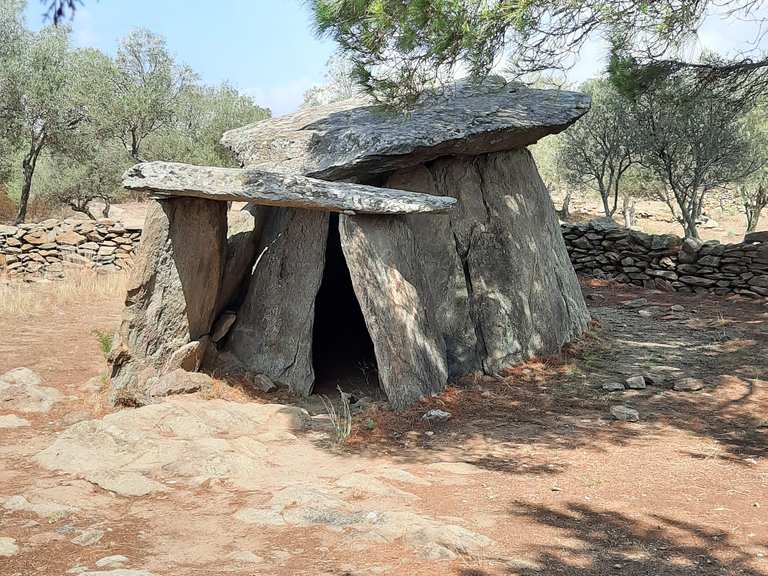 Dolmen de la Creu d'en Cobertella