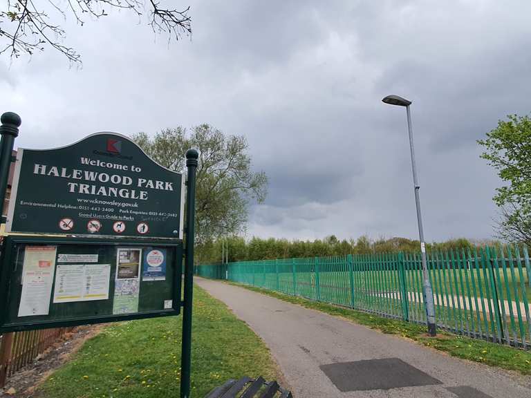 Halewood park loop line start on Higher road Cycle Routes and Map