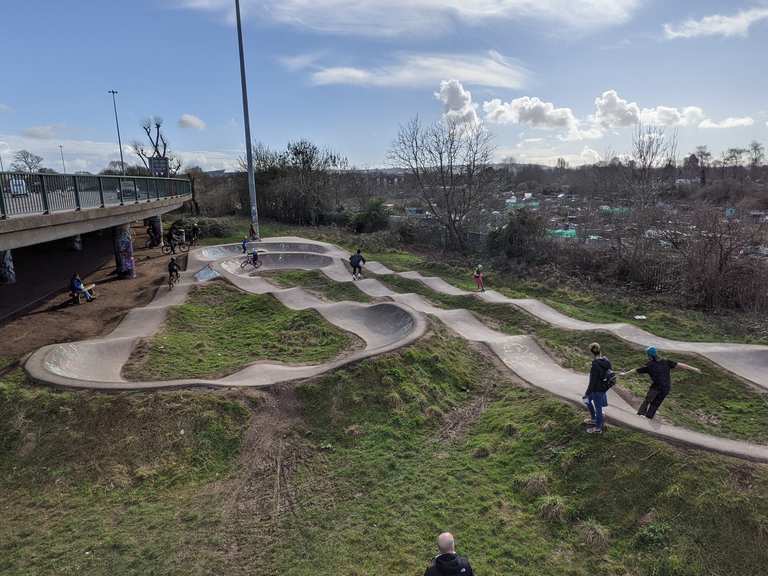 Brunel way store pump track