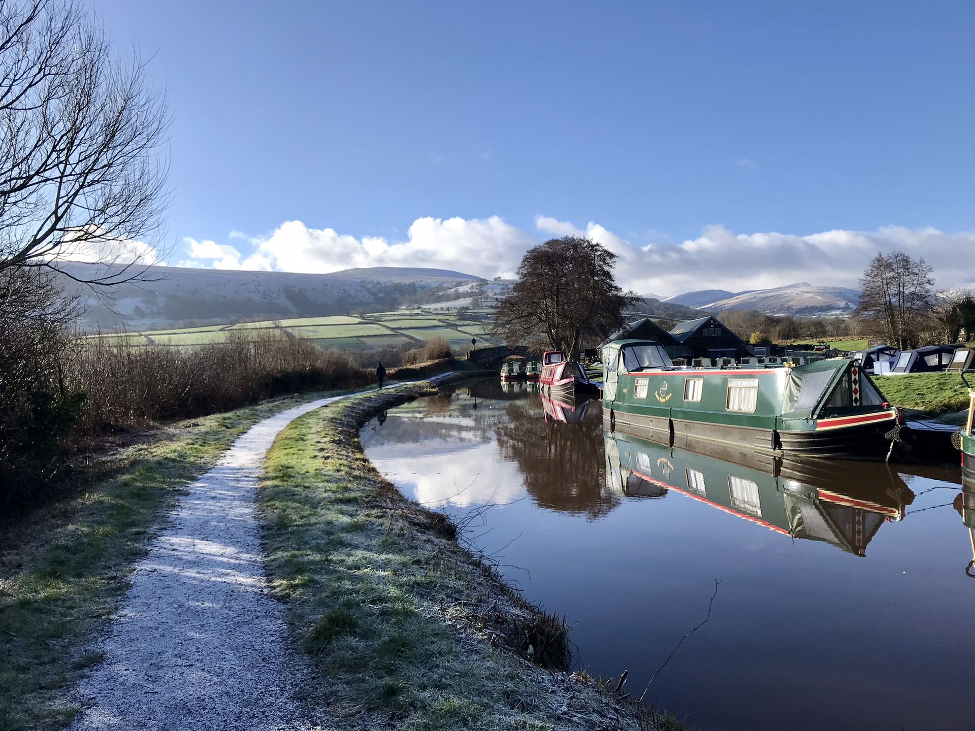 Usk Valley Walk — A river ramble into the Brecon Beacons | Hiking ...