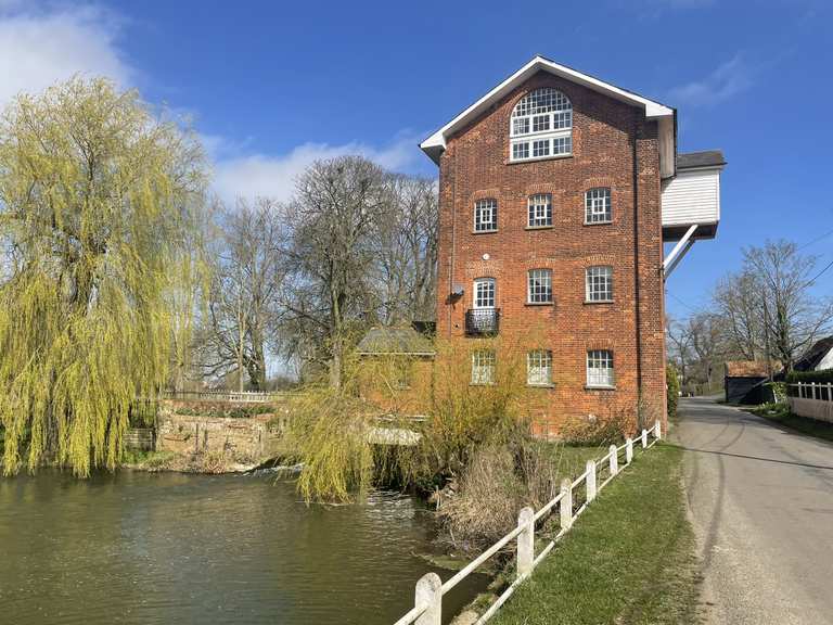 The Compasses, Littley Green Pleshey hill rolling hills Rondje
