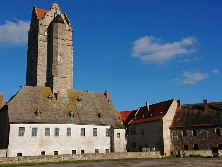 Schloss Plötzkau Wanderungen und Rundwege komoot