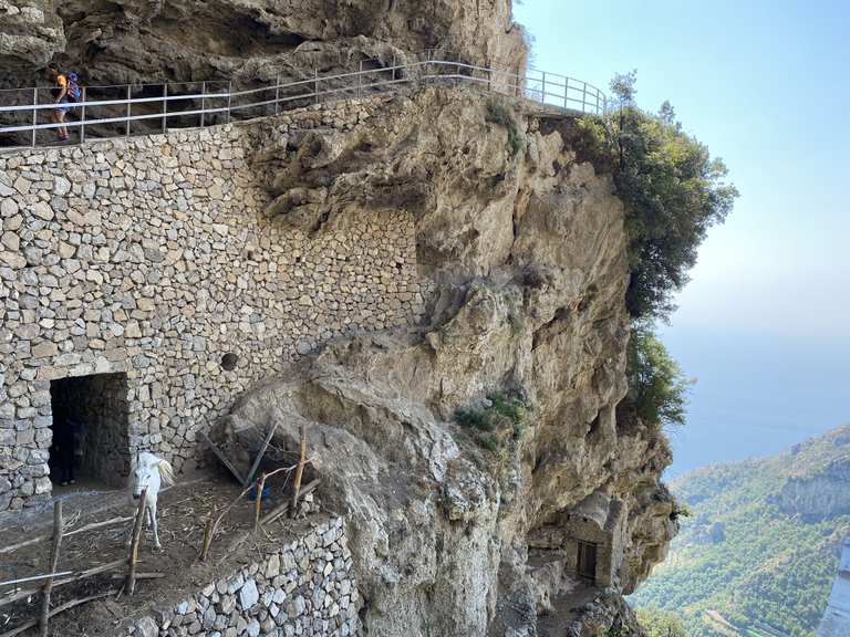 grotta-biscotto-itin-raires-de-rando-et-marche-komoot