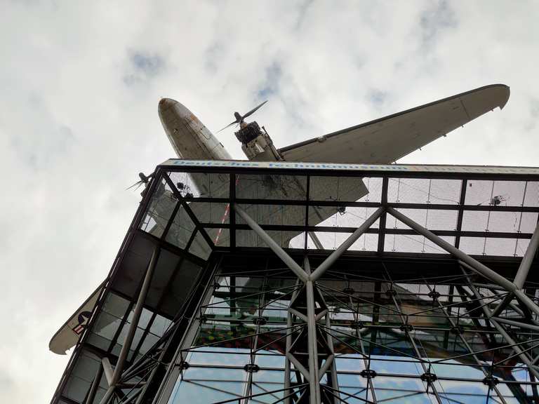 Technik Museum / Science Center Spectrum Touren und Karten komoot