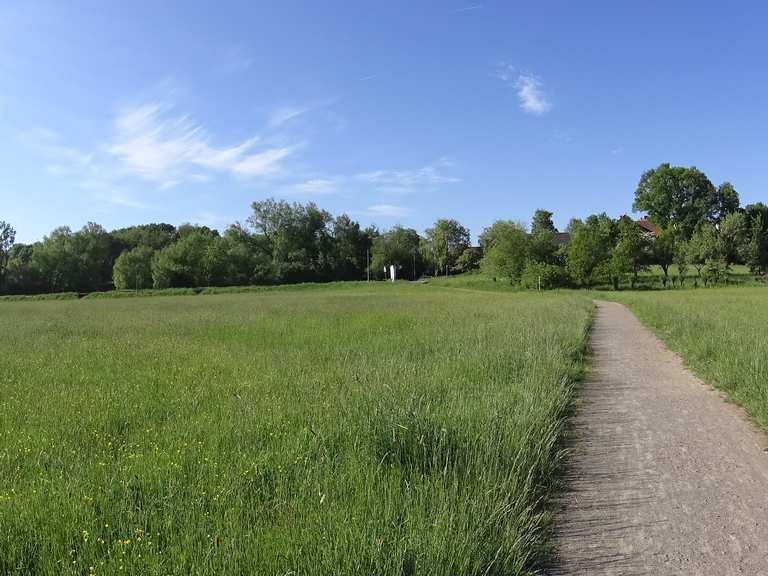 Skulptur Ortseingang von Obermohr kommend Radtouren und Radwege komoot