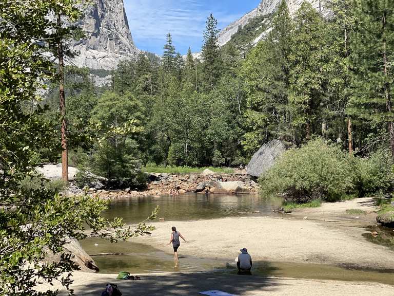 View of the Yosemite Valley – Lower Mirror Lake loop from Yosemite ...