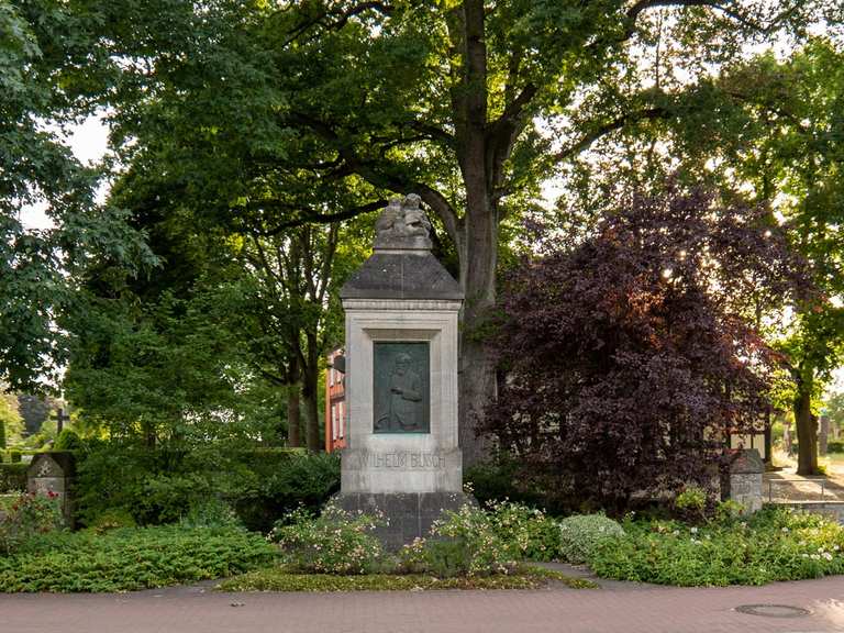 Altes Pfarrhaus und Wilhelm Busch Denkmal Radtouren und Radwege komoot