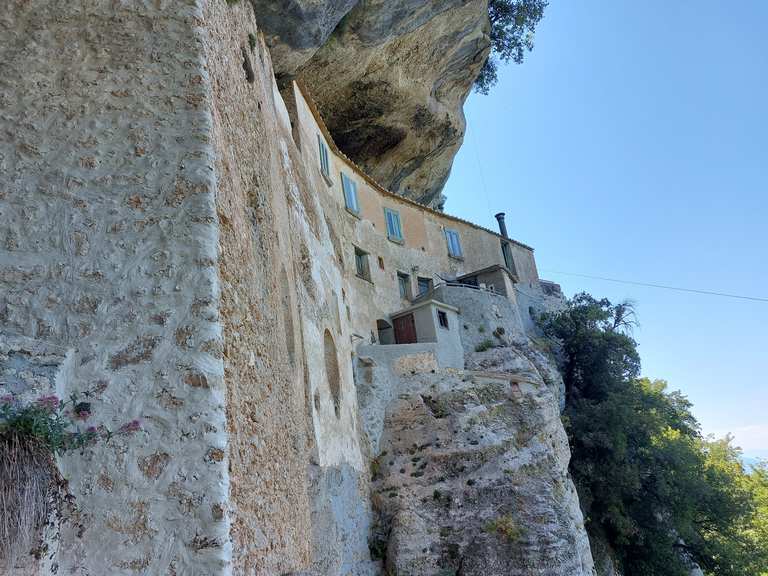 Eremo di San Michele di Montenero Routes for Walking and Hiking