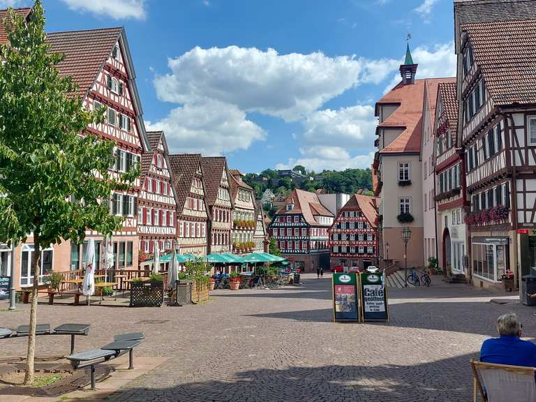 Calwer Altstadt Marktplatz Calw Runde von Simmozheim Fahrradtour