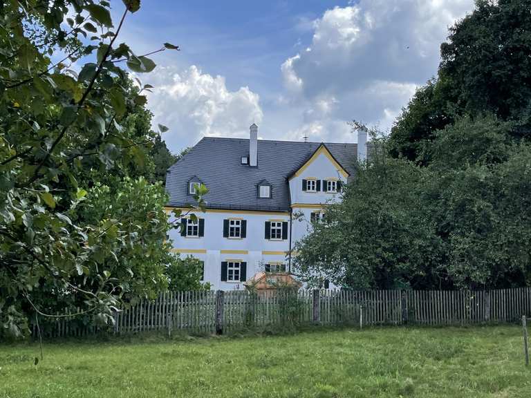 Schloß Maxhofen Wanderungen und Rundwege komoot