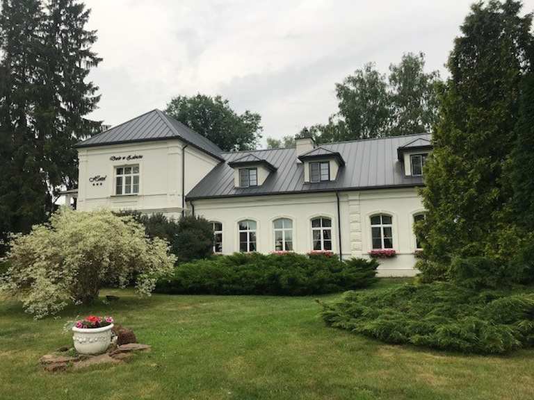 Dwór Zabuże Rennradfahren und Rennradtouren komoot