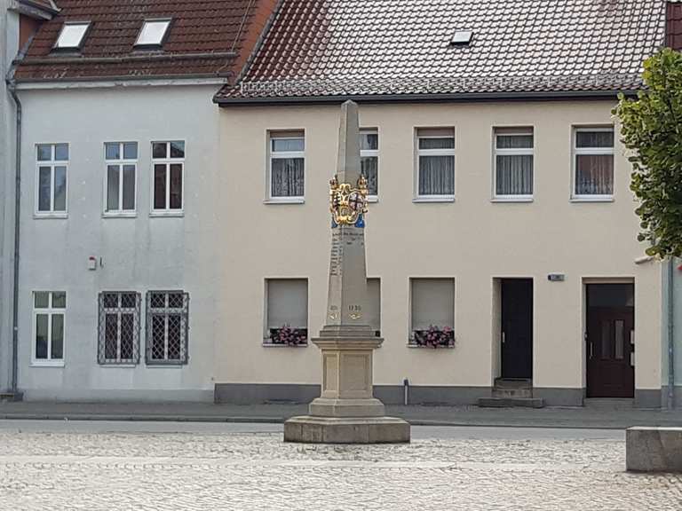 Kursächsische Postmeilensäule Wanderungen und Rundwege komoot