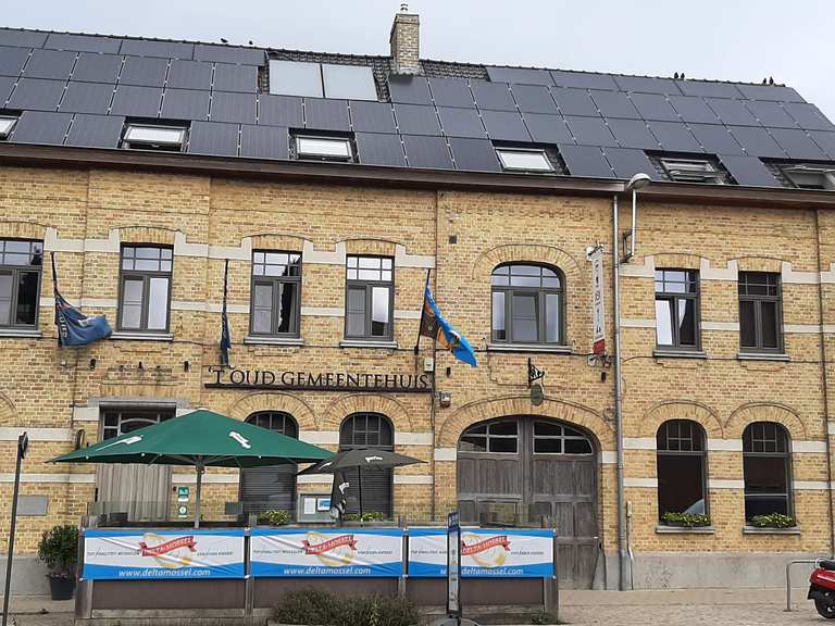 't Oud Gemeentehuis Poelkapelle Radtouren und Radwege komoot