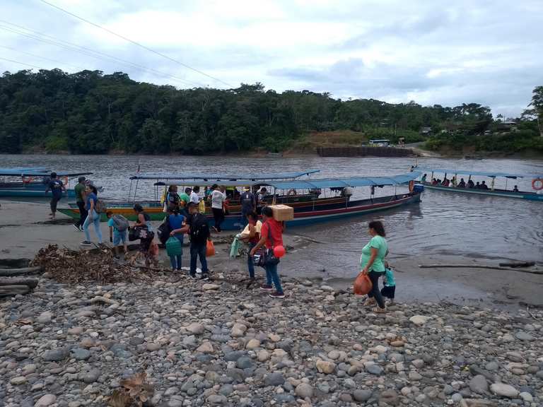 Punta de Ahuano cruzando el Río Napo Wanderungen und Rundwege komoot