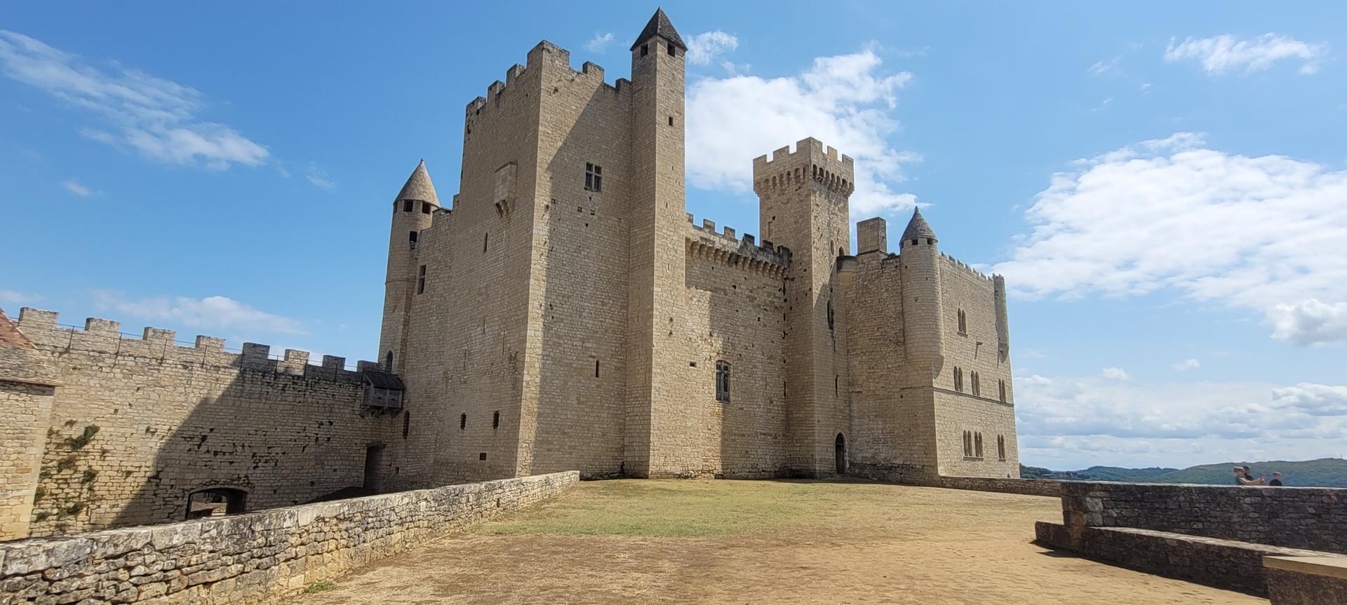 PPT - De oorlog van vroeger en nu PowerPoint Presentation, free download -  ID:4293065, image size:1920x863