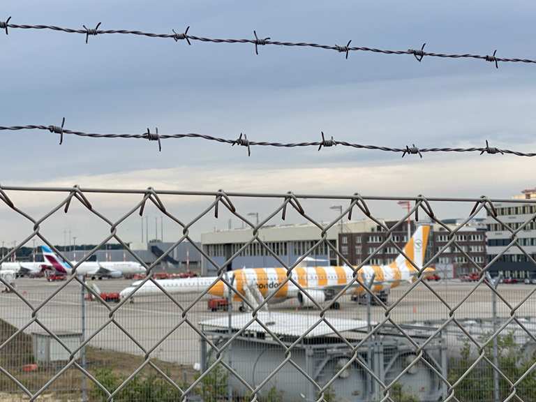 Heidbergpark Norderstedt – Blick auf den Flughafen 🛩 Runde von