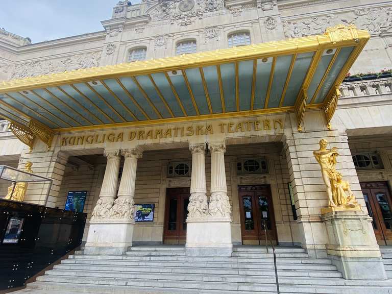 Königliches Dramatisches Theater Wanderungen und Rundwege komoot