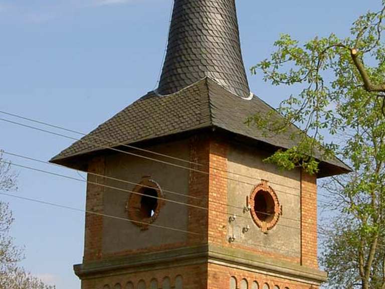 Schillersdorf Kirchturm Radtouren und Radwege komoot