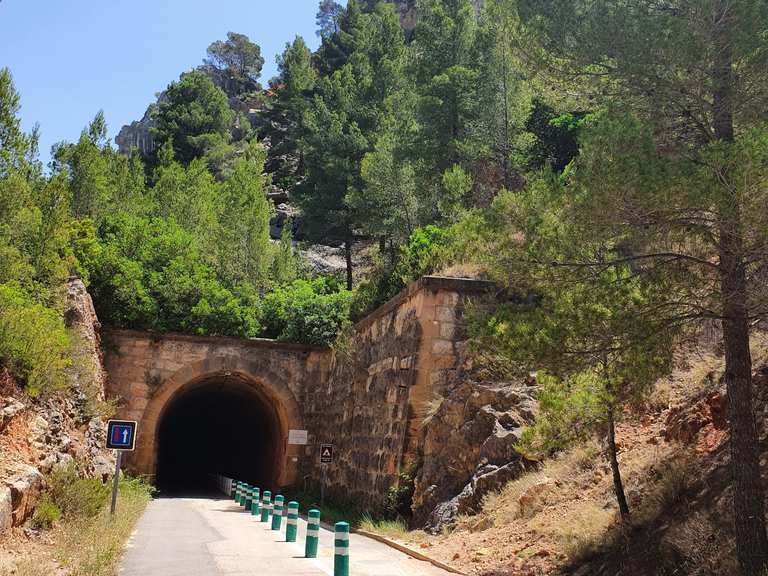 Sierras de PàndolsCavalls circular desde Bot por Gandesa y Prat del