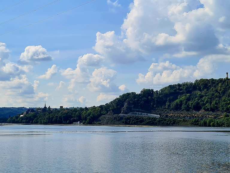 Hengsteysee Am Viadukt in Herdecke Runde von Sprockhövel