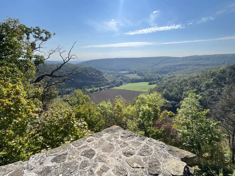 Blick auf die Wipperdurchbruchstal von der Arnsburg – Wander ...