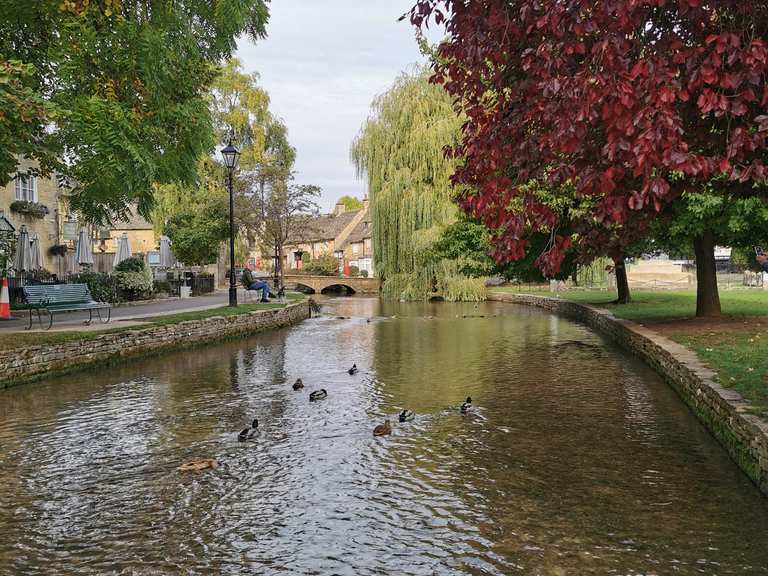 Coronation Footbridge Greystones Farm Nature Reserve loop from BourtonontheWater hike