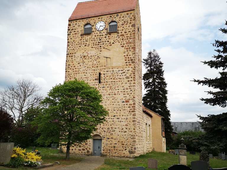 Dorfkirche und Gedenksteine Engersen: Mountainbike-Touren und -Trails ...