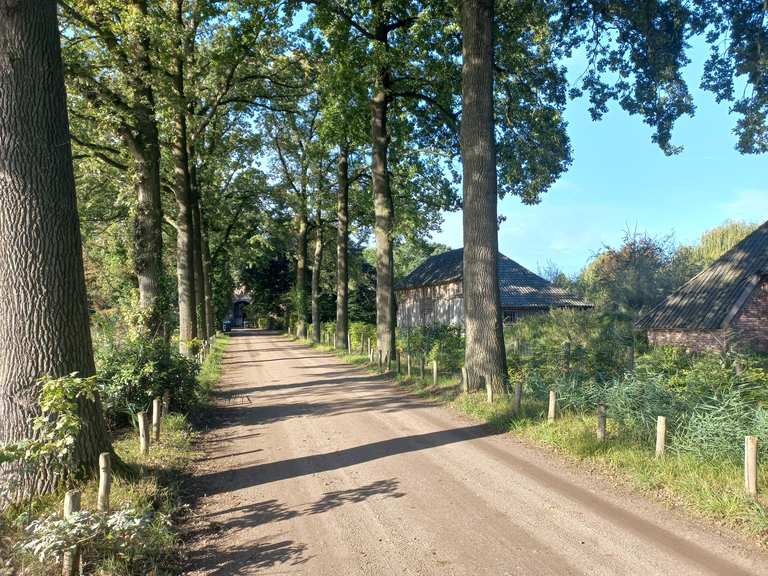 Kasteellaan Wanderungen und Rundwege komoot