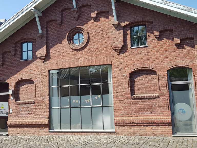 Restaurant " Alter Schlachthof" mit Außengastronomie Wanderungen und Rundwege komoot