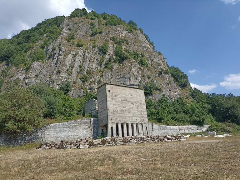 falesia-della-moia-routes-for-walking-and-hiking-komoot