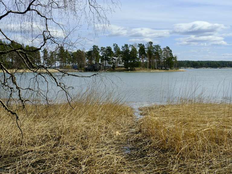 Porvarinlahti routes for walking and hiking komoot