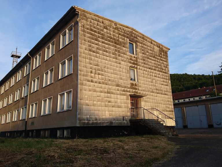 Ehemalige kaserne der grenztruppen mountainbike touren und trails
