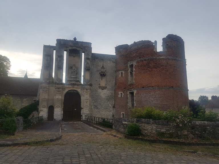 Chateau de Nantouillet Road Cycle Routes and Map Komoot