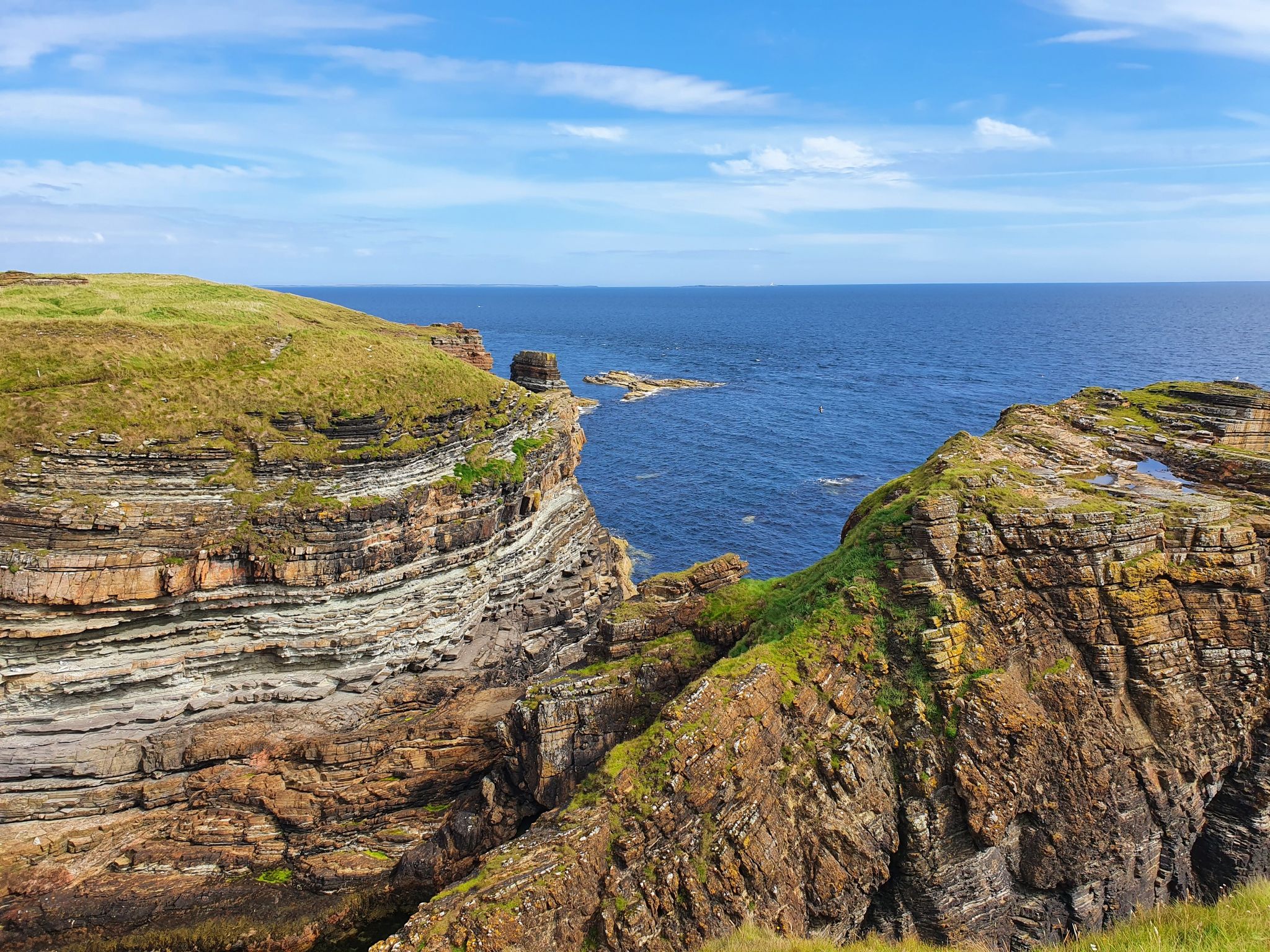 Gloup circular — Mull Head Nature Reserve, Orkney Islands | hike | Komoot