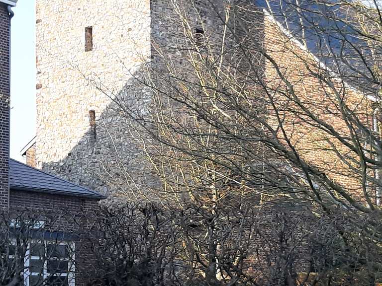Kerk Vliermaal Wanderungen und Rundwege komoot
