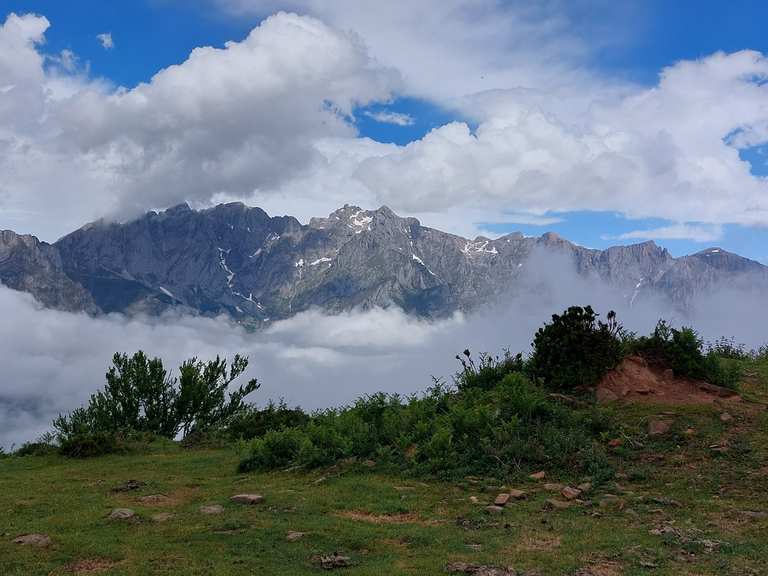 Parque Nacional de Picos de Europa circular desde Espinama al Pico
