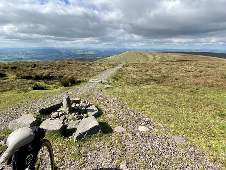 Waun Fach MountainbikeTouren und Trails komoot