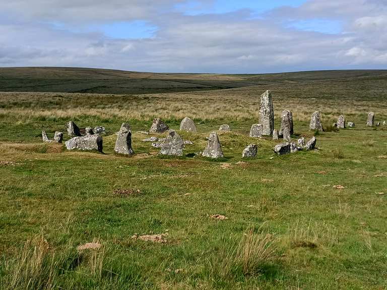 Down Tor Stone Row and Circle – Hikes & How to Get There | Komoot