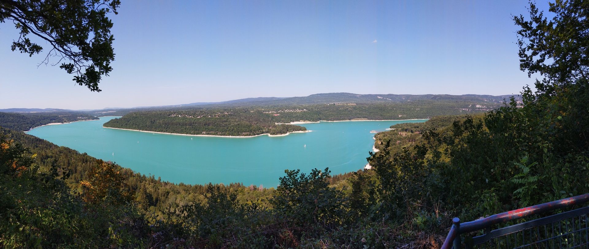 Between beaches and forest lookouts  GRP Tour du Lac de Vouglans | Hiking  Collection by komoot