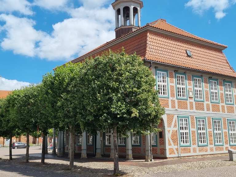 ehemaliges-kaiserliches-postamt-boizenburg-radtouren-und-radwege-komoot