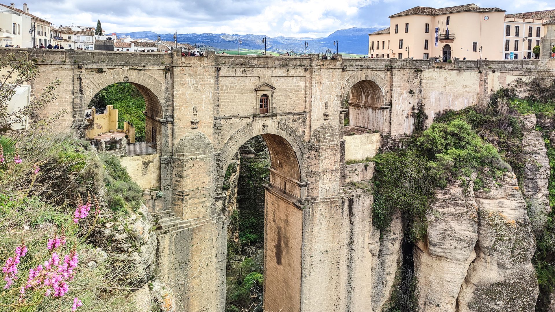 A jewel of Malaga – Gran Senda de la Serranía de Ronda (GR 141 ...