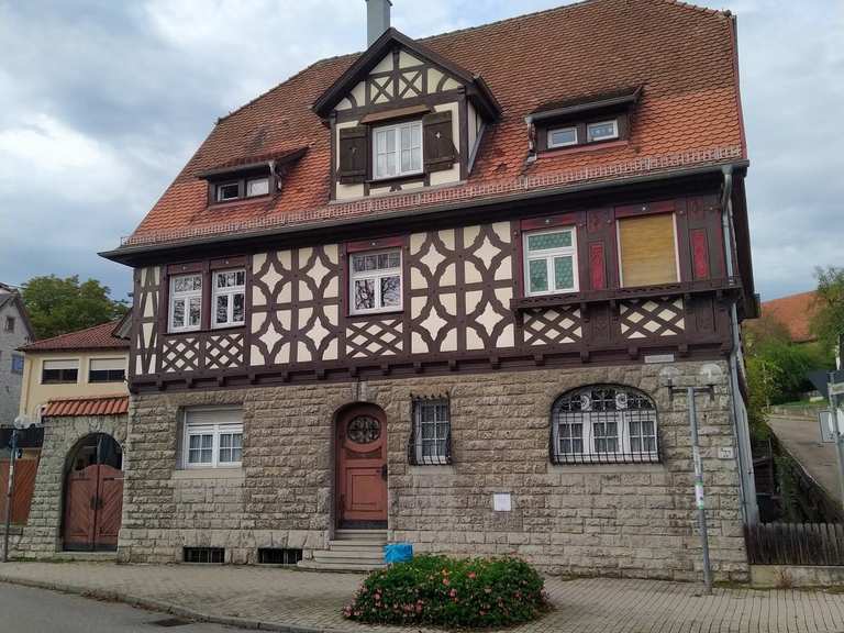 Ehemaliges Postgebäude Wanderungen und Rundwege komoot