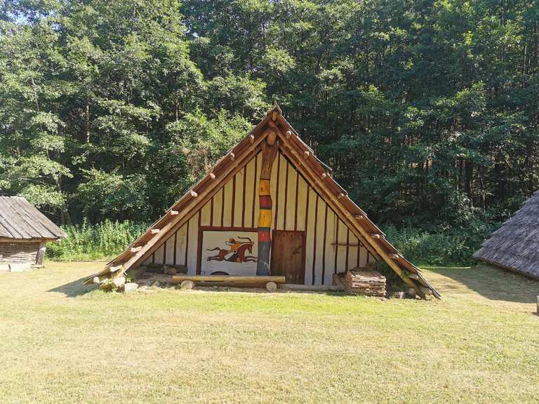 Mittelalter Dorf MountainbikeTouren und Trails komoot