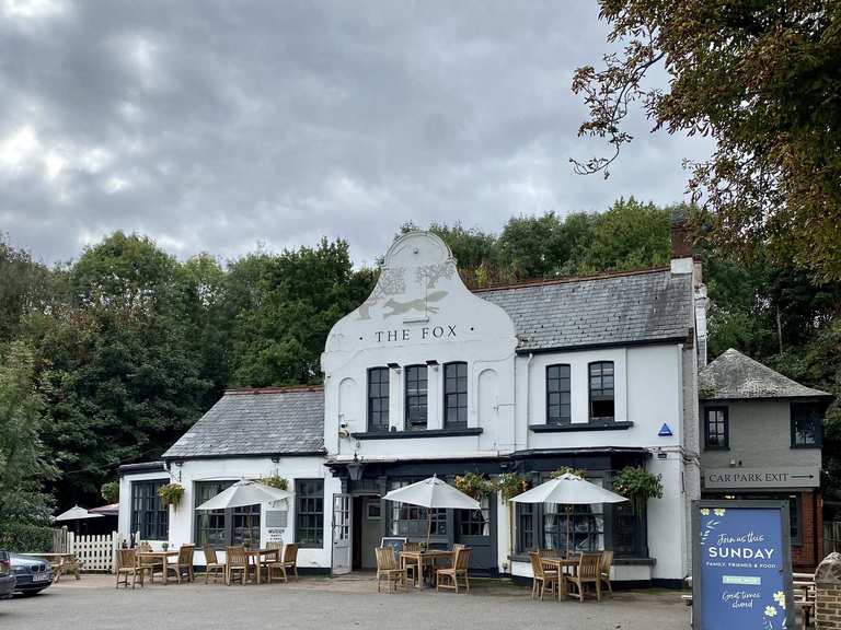 Farthing Downs & Happy Valley loop from Coulsdon | wandeling | Komoot