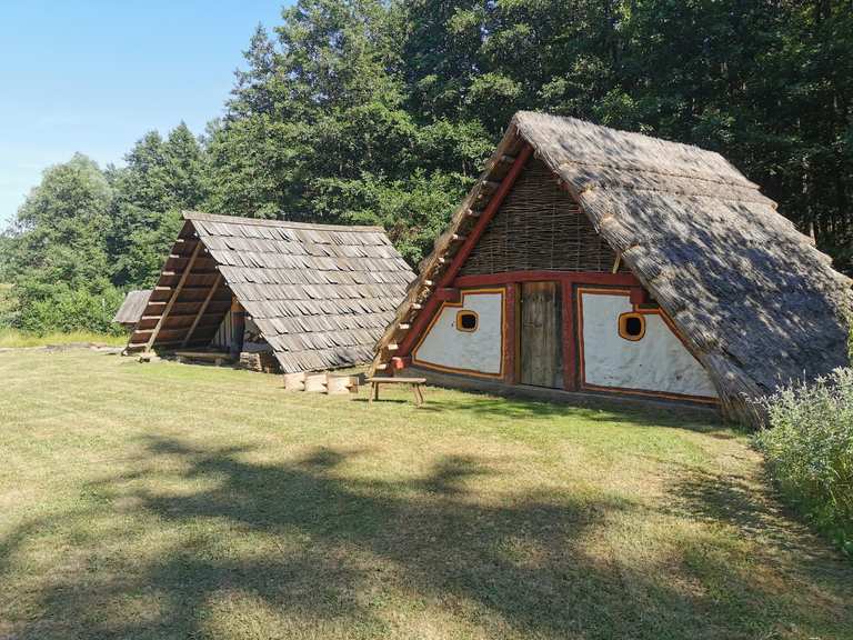 Mittelalter Dorf MountainbikeTouren und Trails komoot