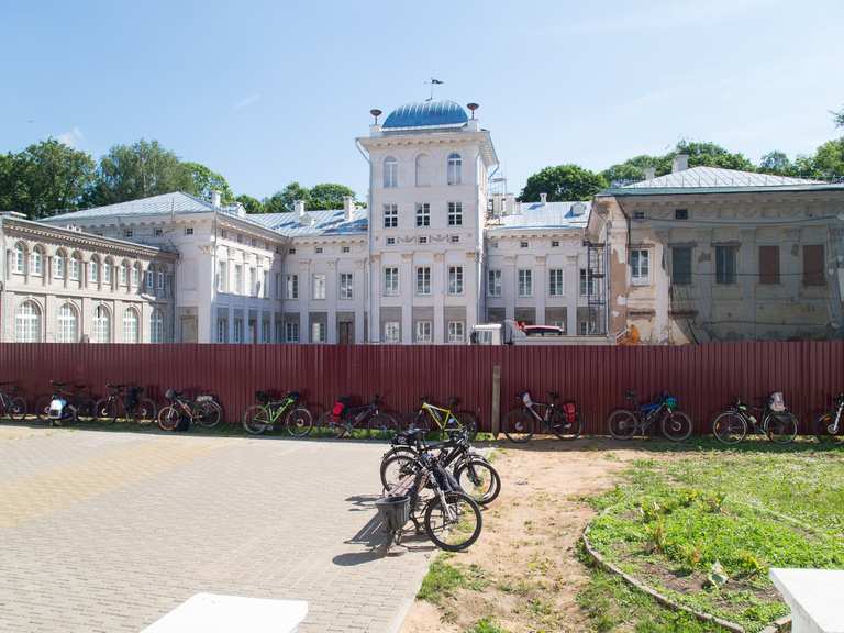 Дворец Булгаков в Жиличах. - Cycle Routes and Map | Komoot