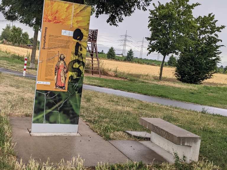 Komoot-Vorschau: Dompfaffenweg-Tor und Aussichtsturm, Grünes C – Wander- & Radrouten | Komoot